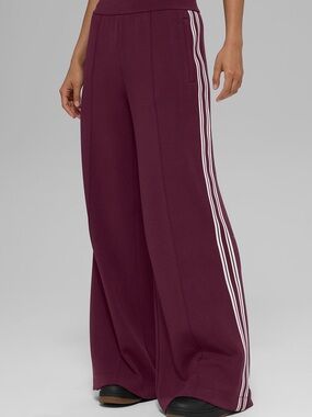 Alo Track Star Wide-Leg Pant in Burgundy